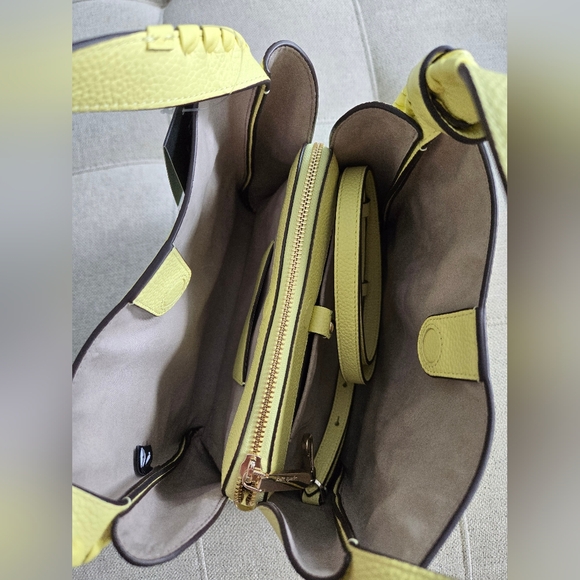 Kate Spade Medium Bag - Picture 8 of 11